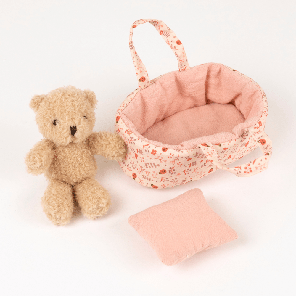 Mini Morris In A Carry Cot - Giftbox 4