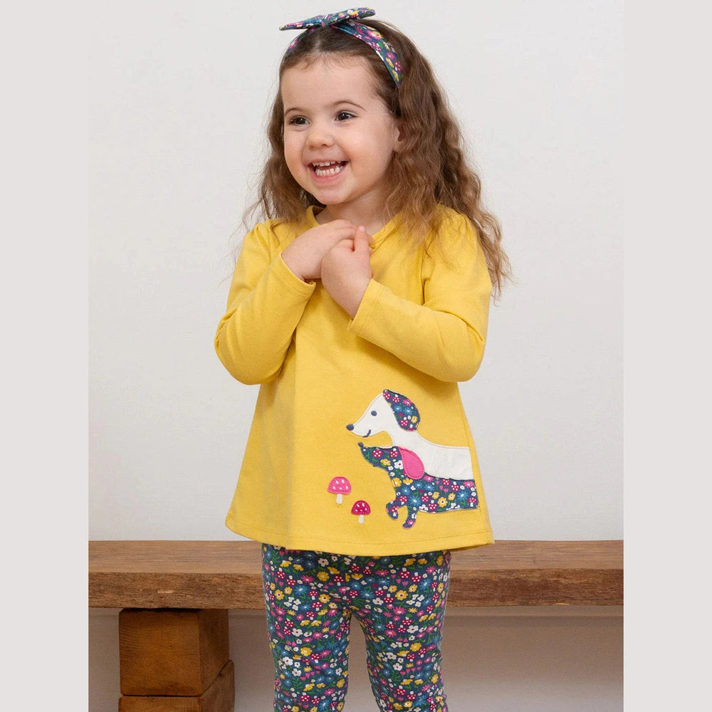 Flora And Albie Tinic 2