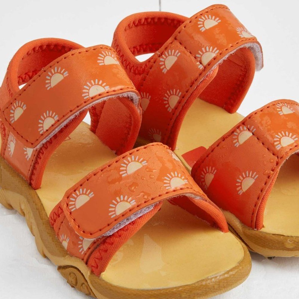 Grass & Air Colour Change Sandals - Orange 